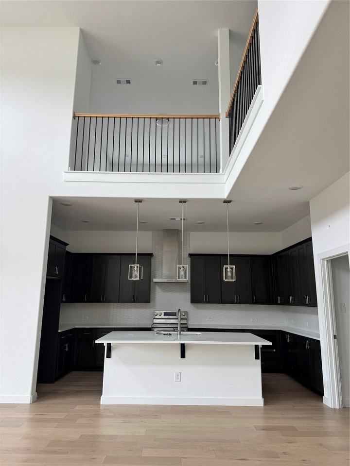 2126 Oak Haven Ct - Photo 3 of 10