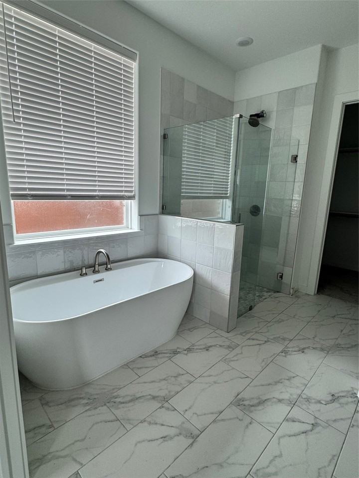 2126 Oak Haven Ct - Photo 6 of 10