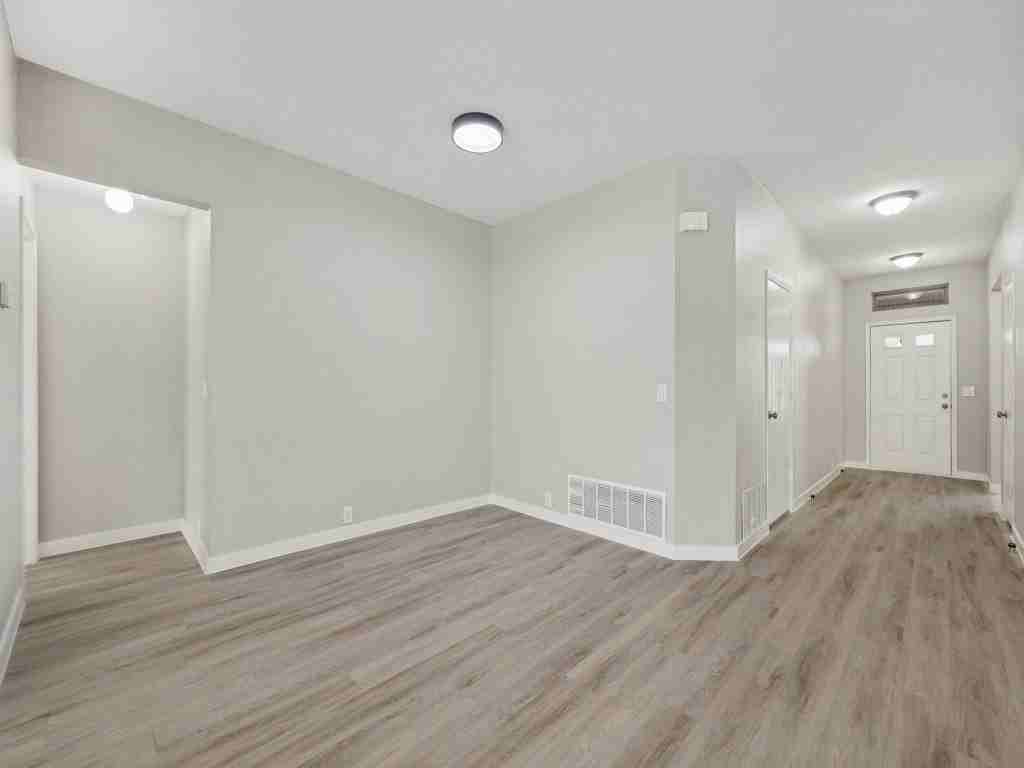 2428 Breanna Way - Photo 3 of 25