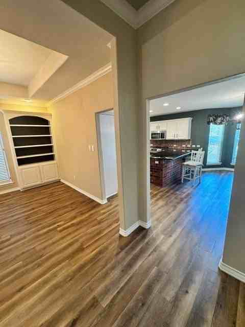 1509 Saddle Lakes Dr - Photo 4 of 22