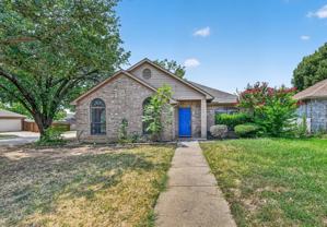 7001 Bentley Ave - Photo 1 of 1