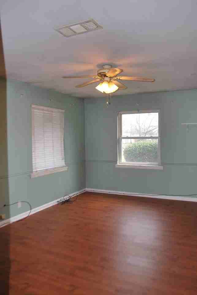 2604 W Johnson St - Photo 4 of 40