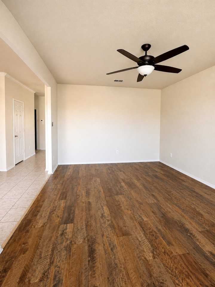 429 Mariscal Pl - Photo 4 of 14