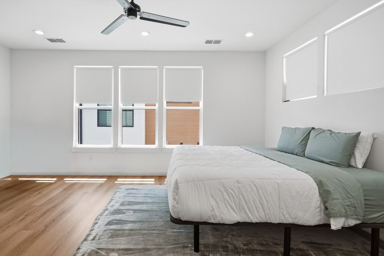 1525 Pecos St #102 - Photo 7 of 23