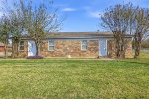 featured image of 217 Joyce St #B