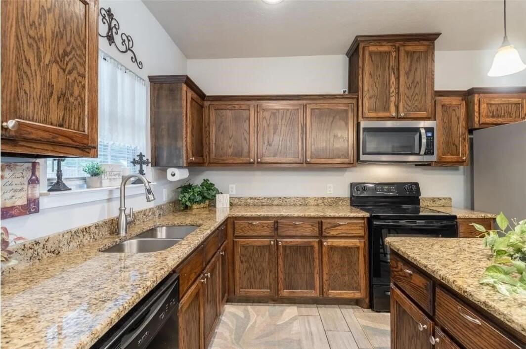 4812 Jefferson St - Photo 4 of 20