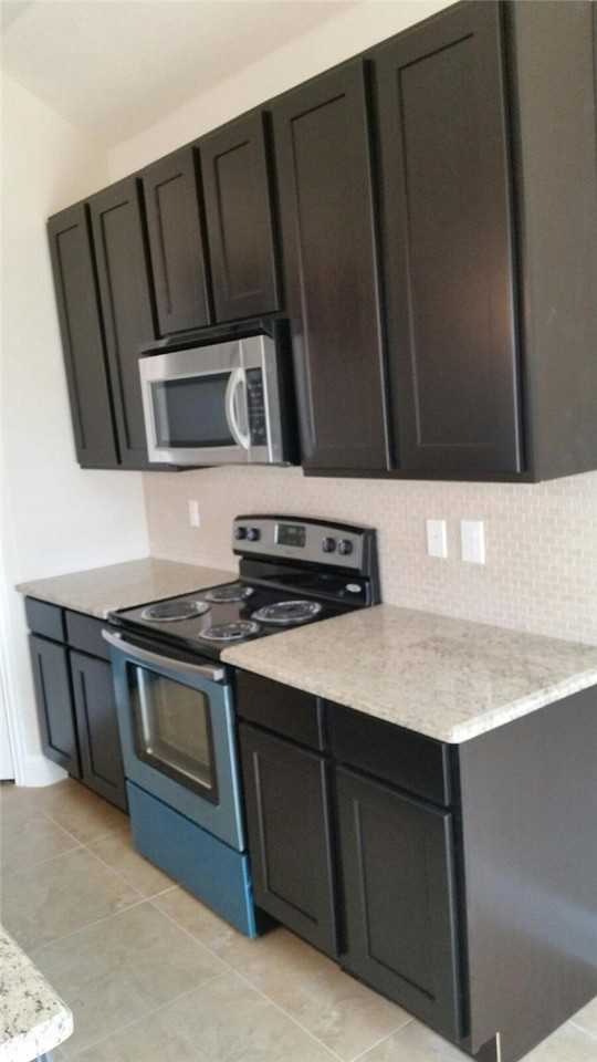 1416 Swan Ridge Dr - Photo 4 of 7