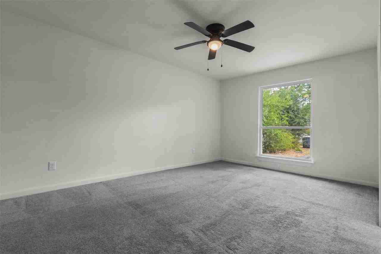 2342 Kingswood Dr - Photo 7 of 17