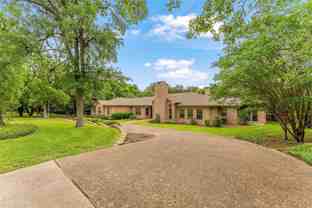 3201 Edward Dr - Photo 1 of 1