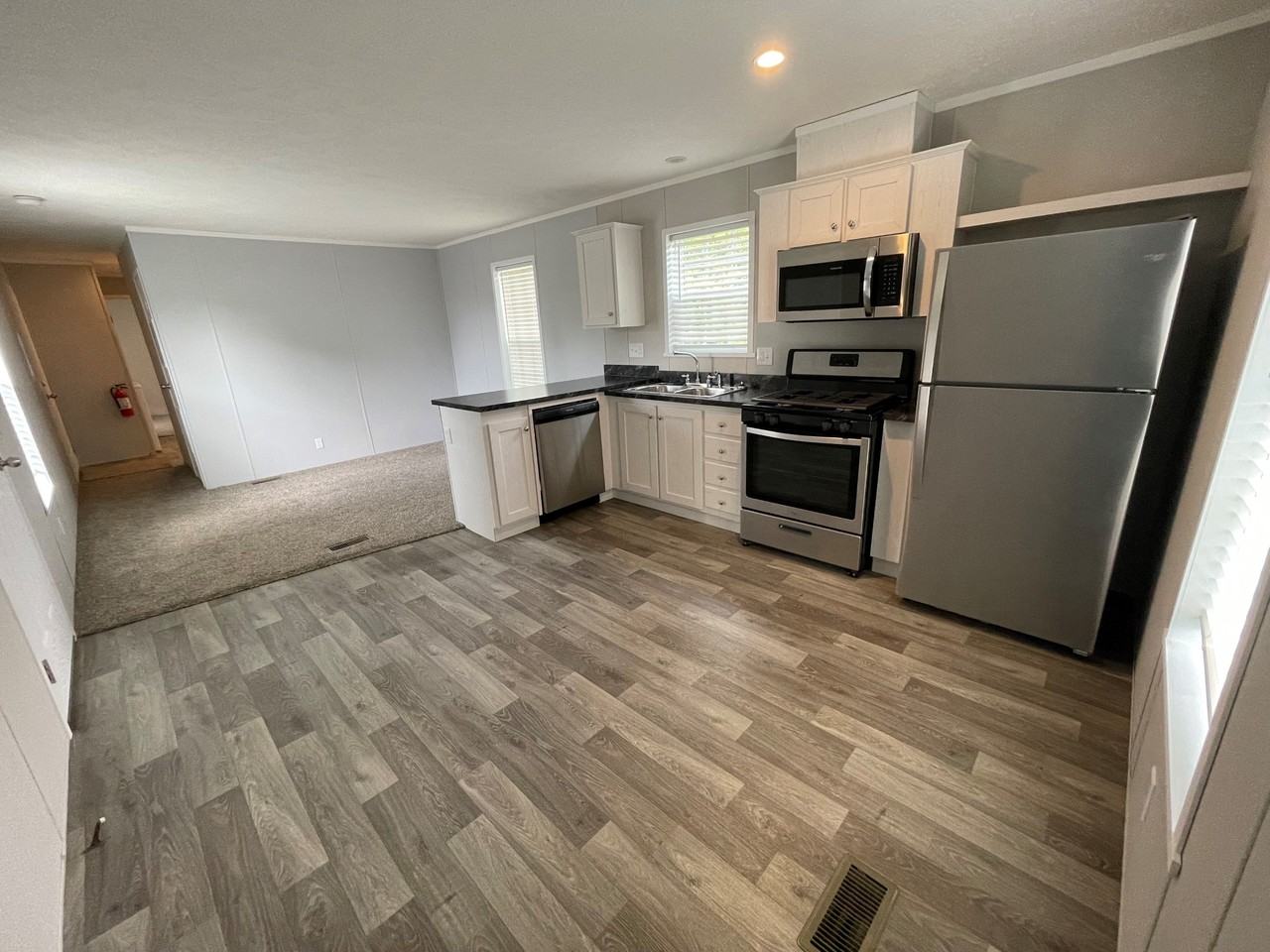270 Spruce #270 - Photo 3 of 12