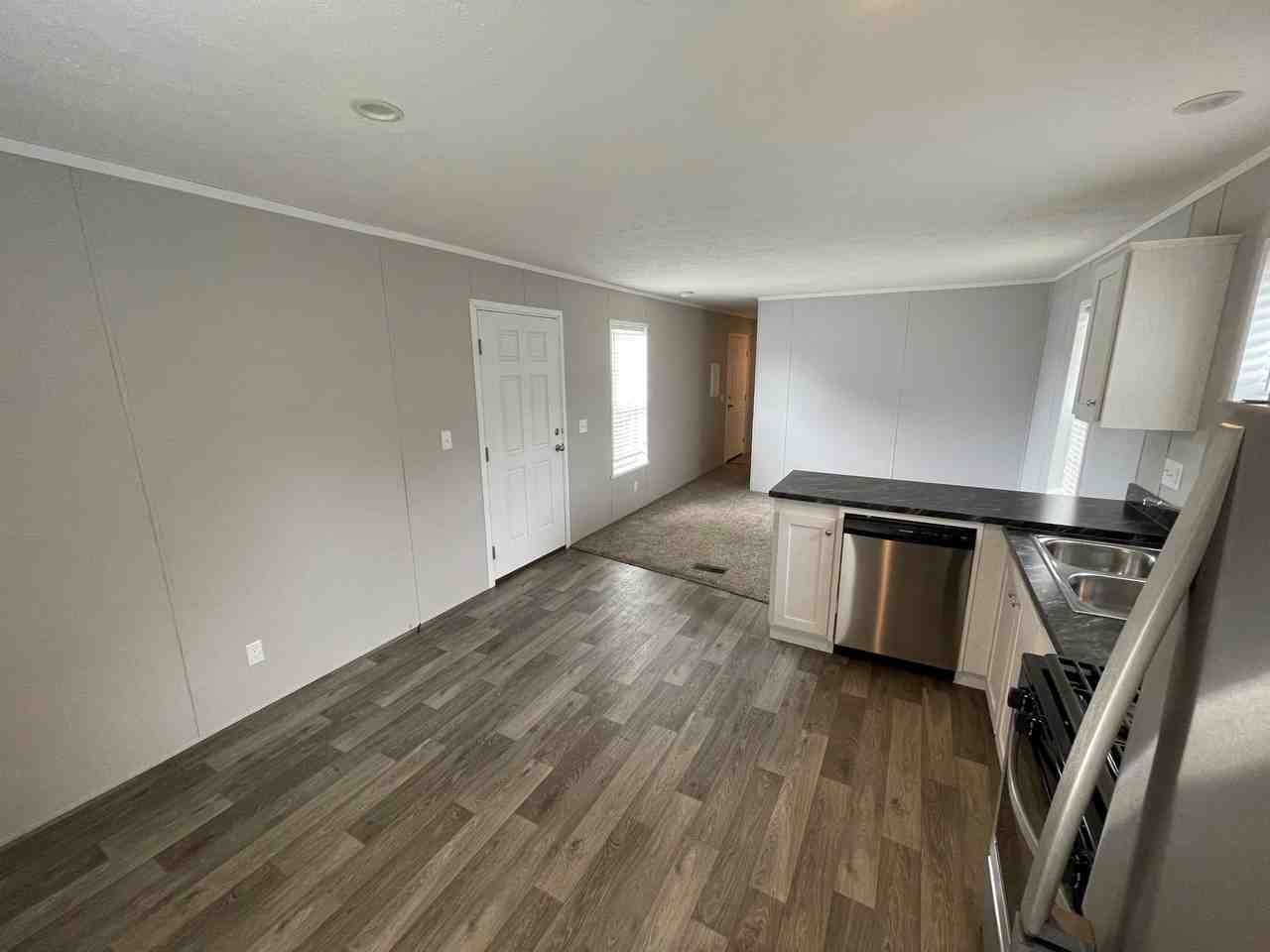 270 Spruce #270 - Photo 4 of 12