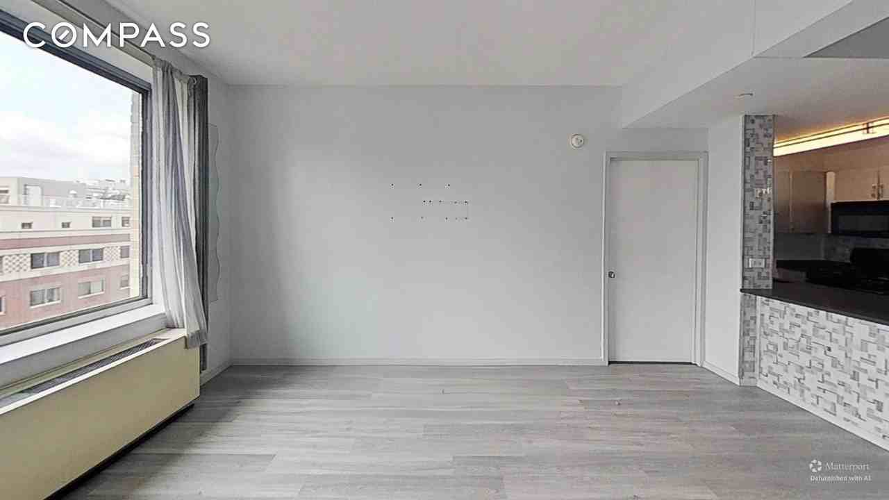 68 Bradhurst Ave #8J - Photo 5 of 15