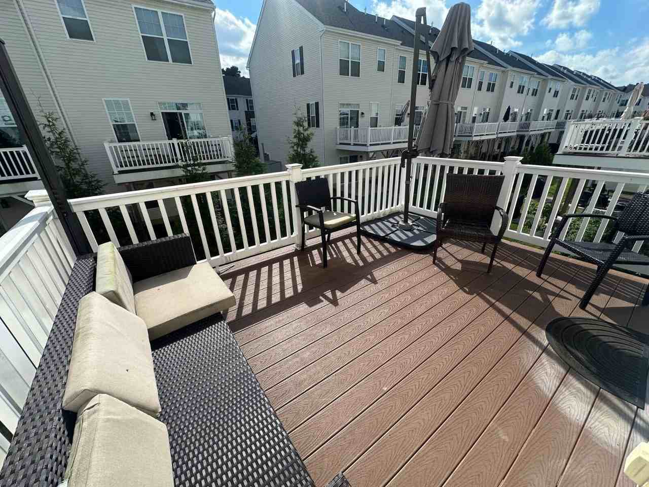 300 Discovery Rd - Photo 4 of 37