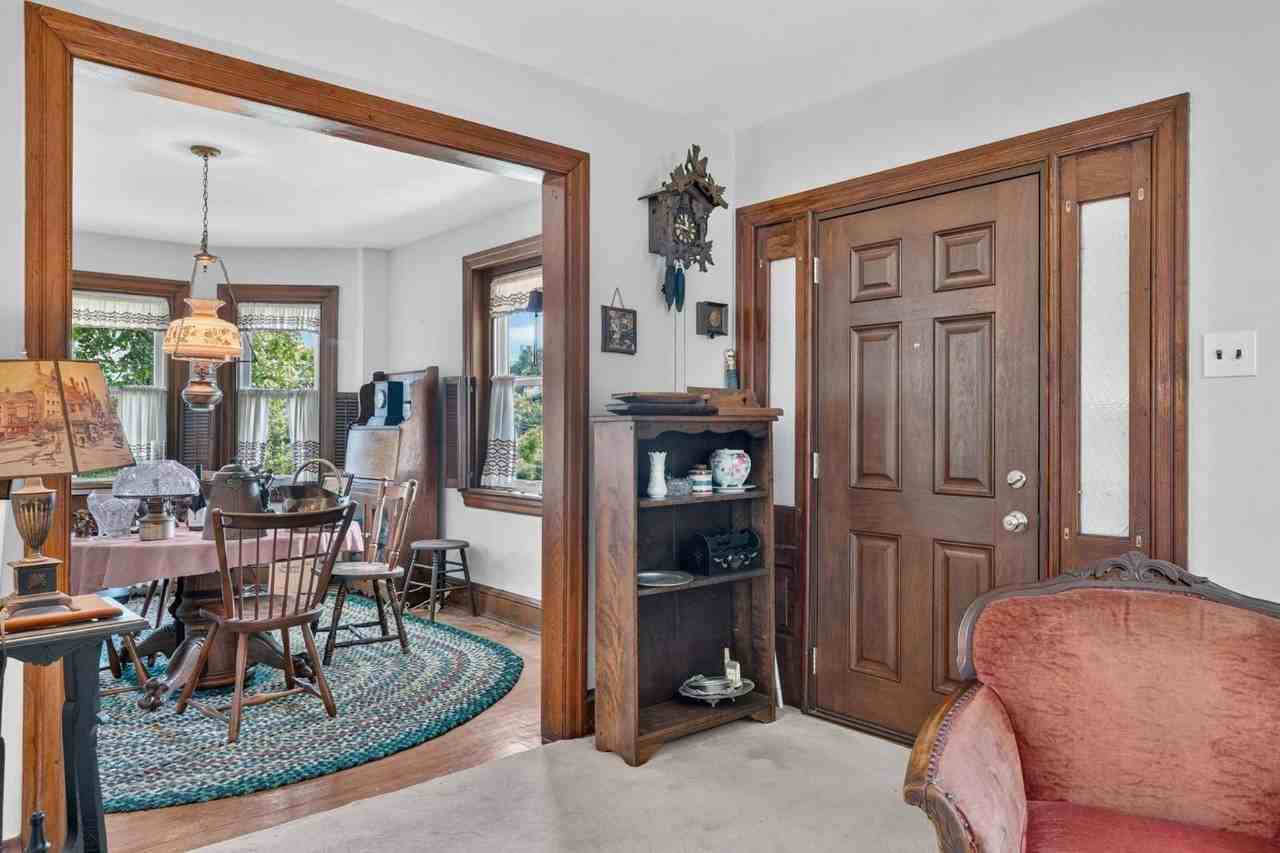 1715 Skippack Pike - Photo 5 of 35