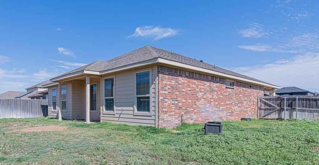 7216 Brooks Ranch Rd - Photo 3 of 42