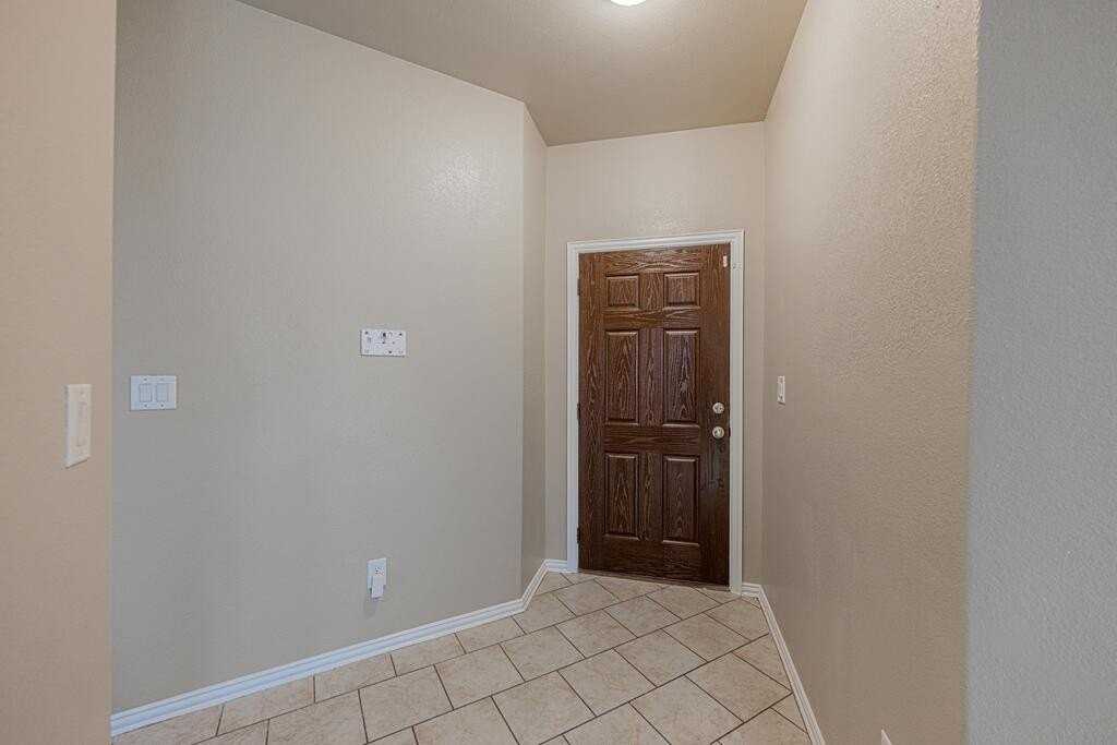 7216 Brooks Ranch Rd - Photo 5 of 42