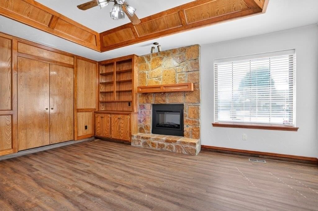 18504 Laurel Oak Dr - Photo 4 of 28