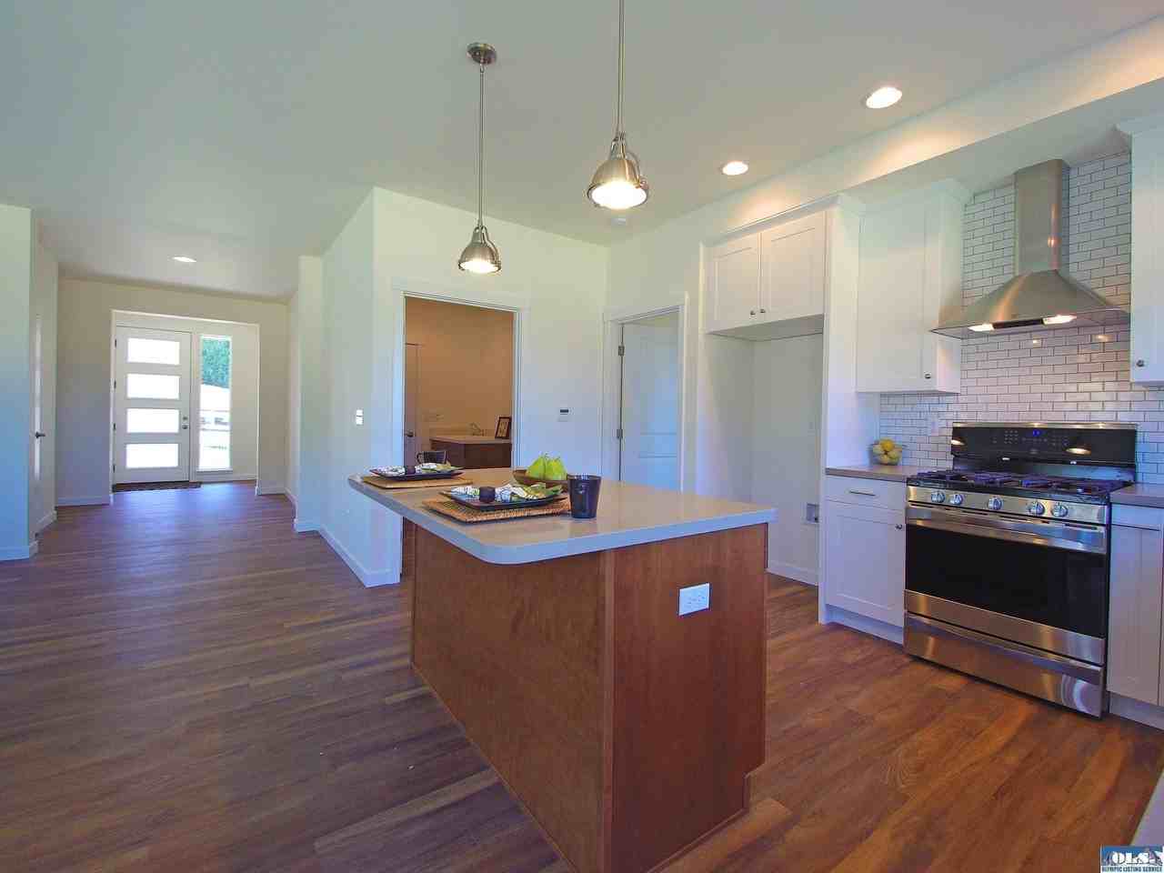 1406 Morning Ct - Photo 3 of 25