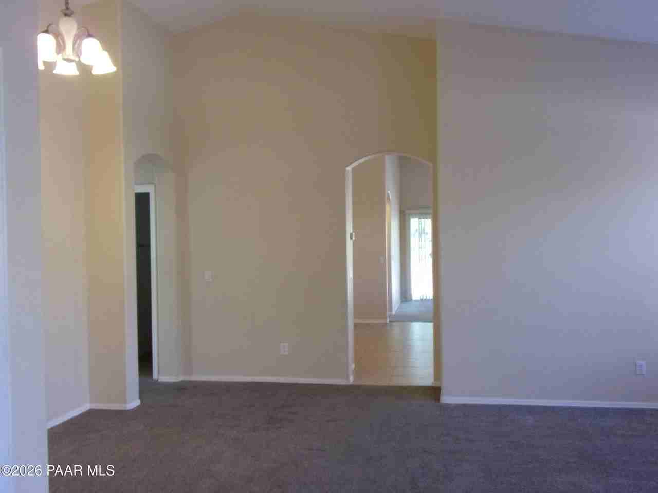 7612 E Dusty Boot Rd - Photo 3 of 11