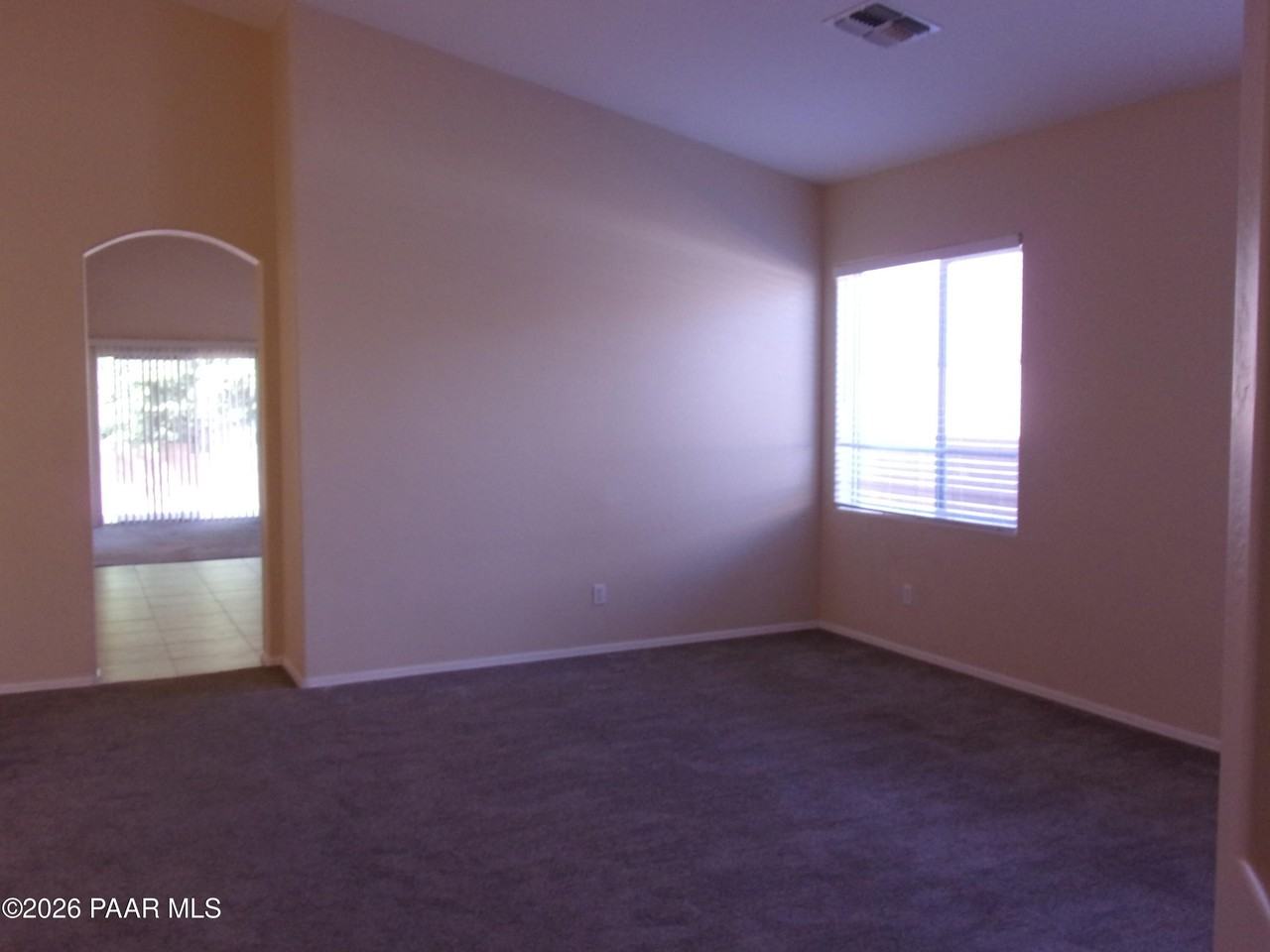 7612 E Dusty Boot Rd - Photo 4 of 11