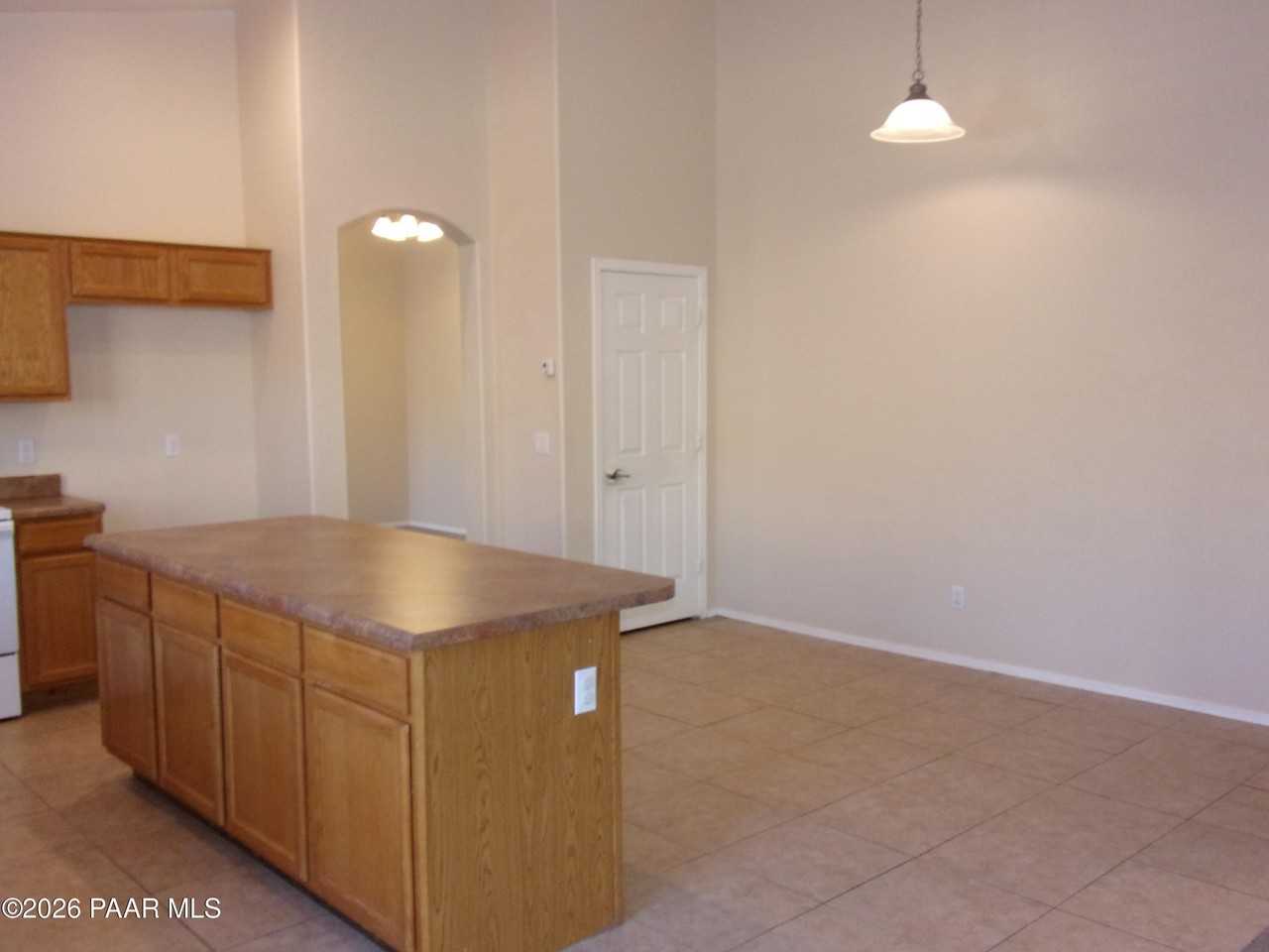 7612 E Dusty Boot Rd - Photo 6 of 11