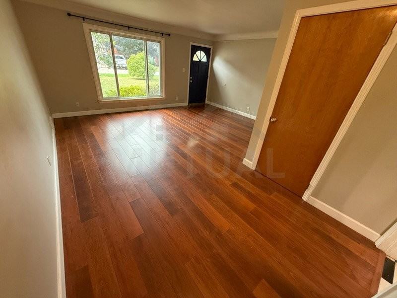 1729 Beverly St - Photo 2 of 8