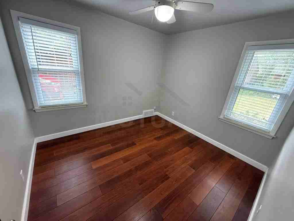 1729 Beverly St - Photo 6 of 8