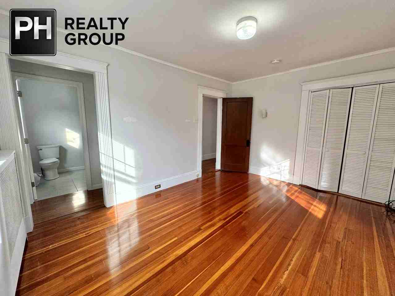 40 Highland Ave - Photo 3 of 8