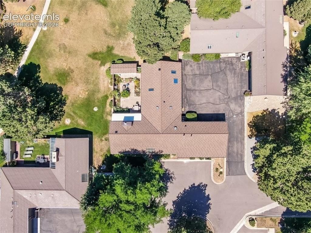 2760 Fox Grove Ct - Photo 5 of 45