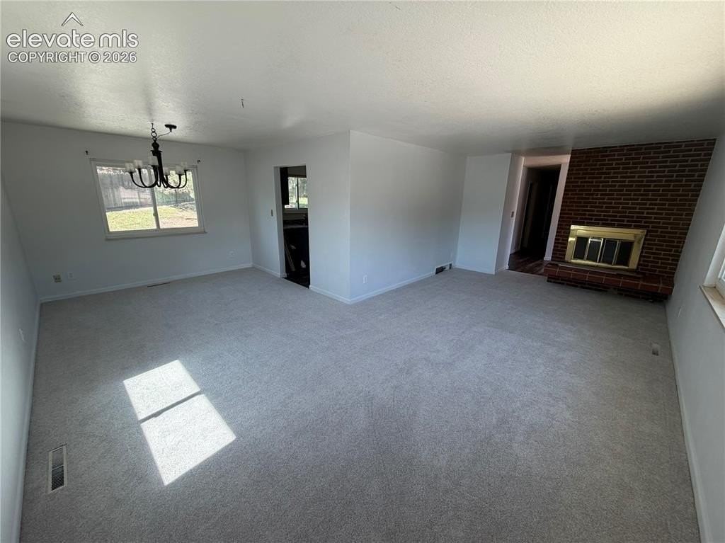 2802 Flintridge Dr - Photo 5 of 16