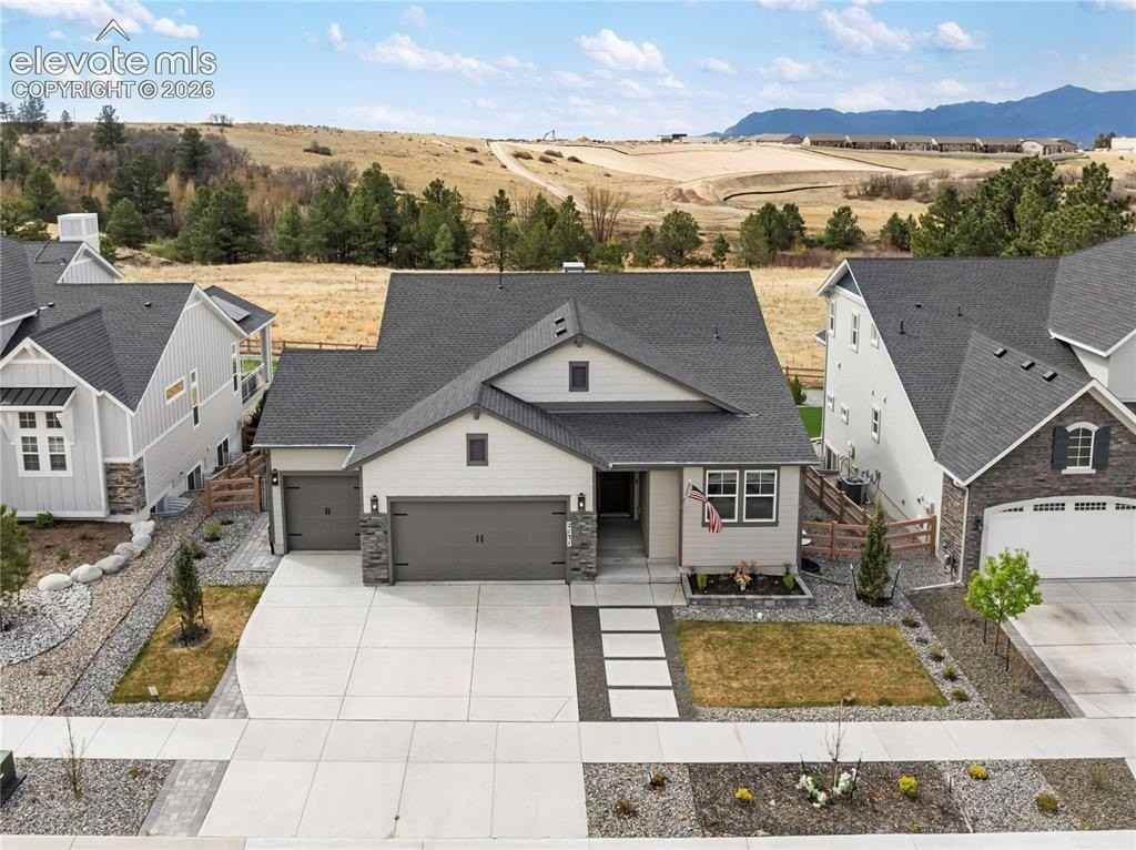 2131 Seaglass St - Photo 2 of 47