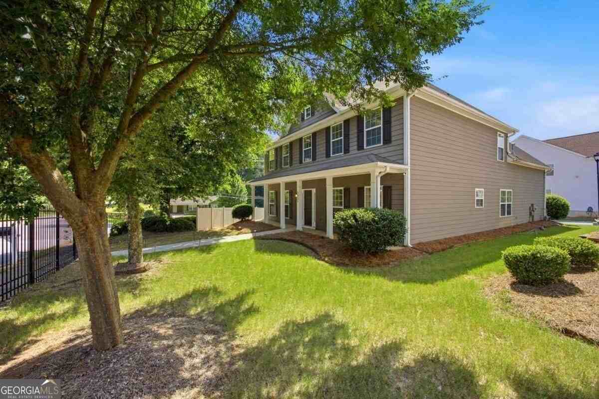 1851 Brighton Blvd Se - Photo 2 of 41