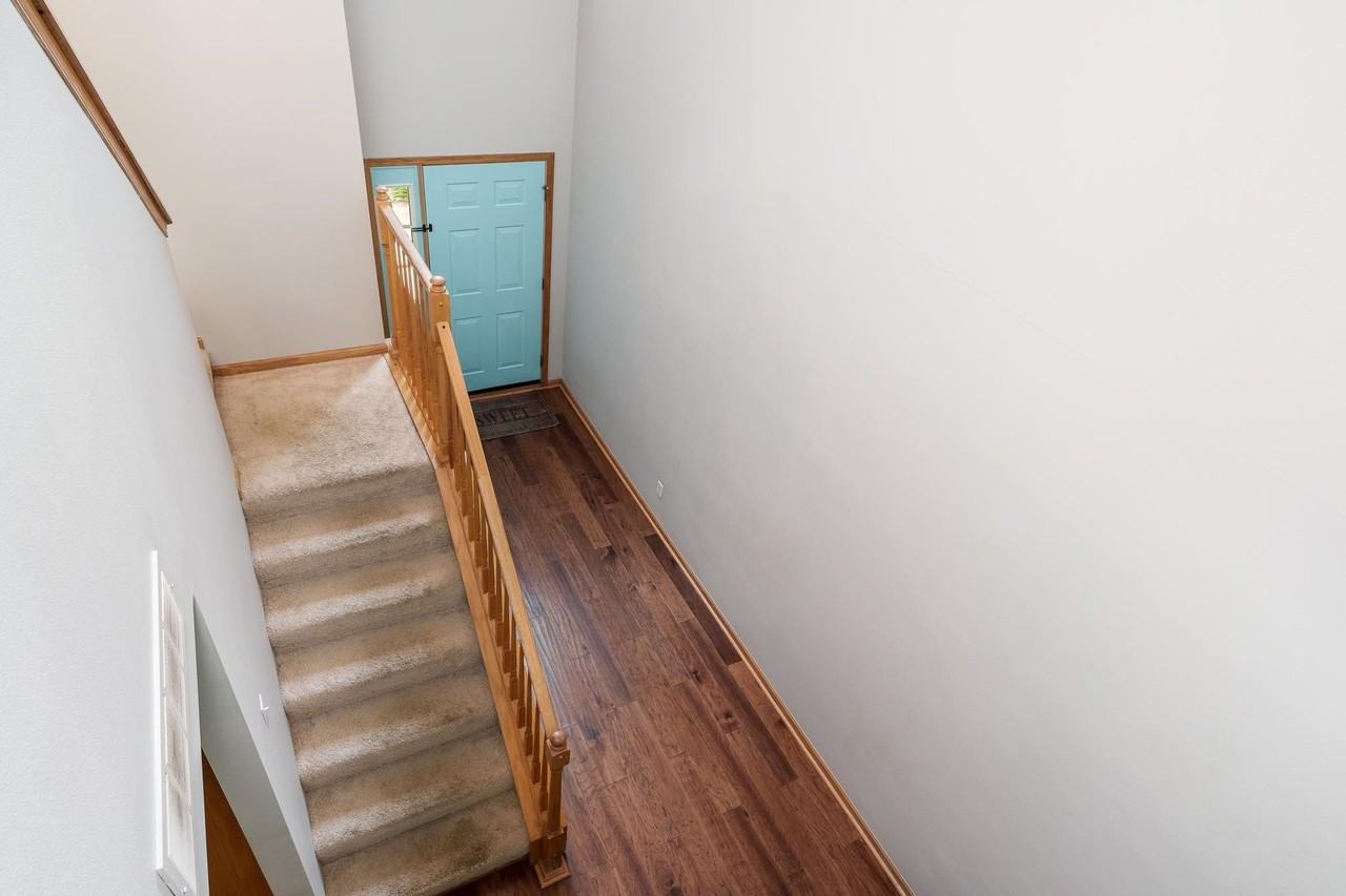 9006 Leicester Way - Photo 5 of 28