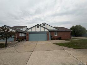 45511 Dover Dr - Photo 1 of 1