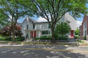 featured image of 350 W Brown St