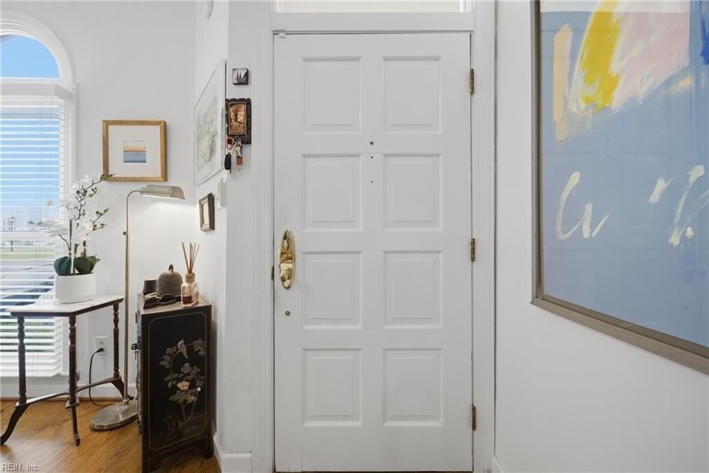 155 Crawford Pkwy #28 - Photo 7 of 34