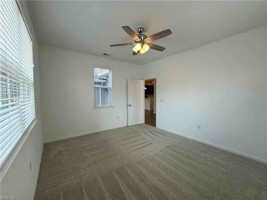 5041 Hawkins Mill Way - Photo 7 of 36