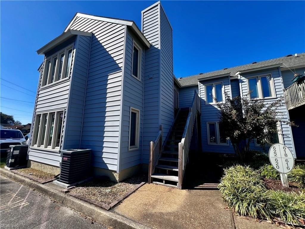 622 Pinewood Dr - Photo 4 of 28