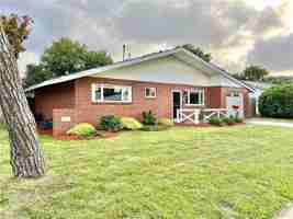 featured image of 1987 Kingston Ave