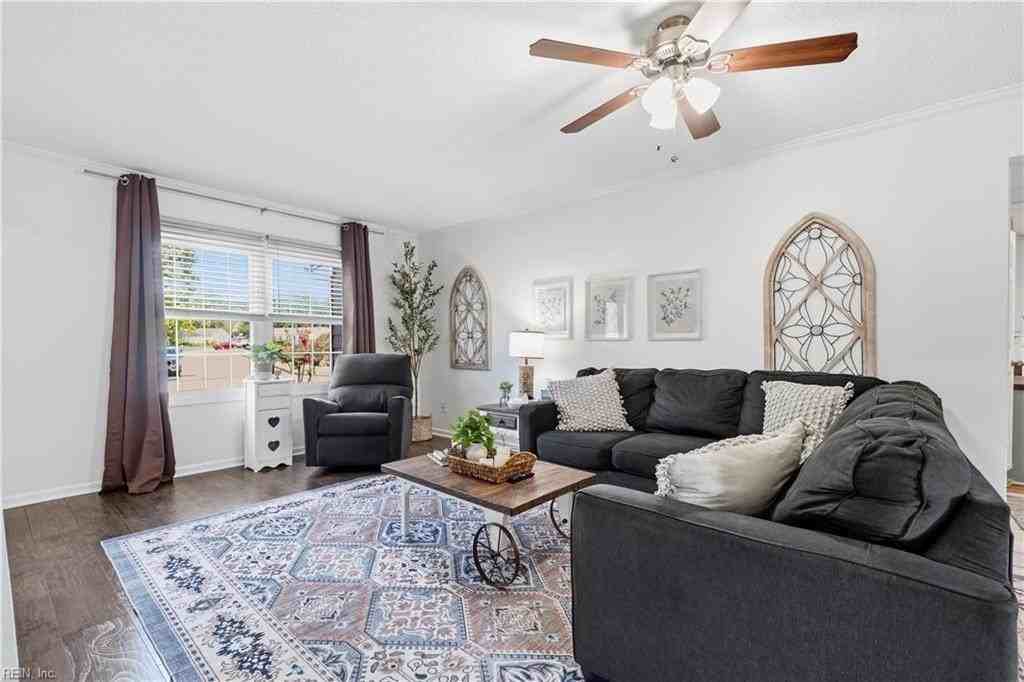 1648 Ashton Dr - Photo 7 of 38