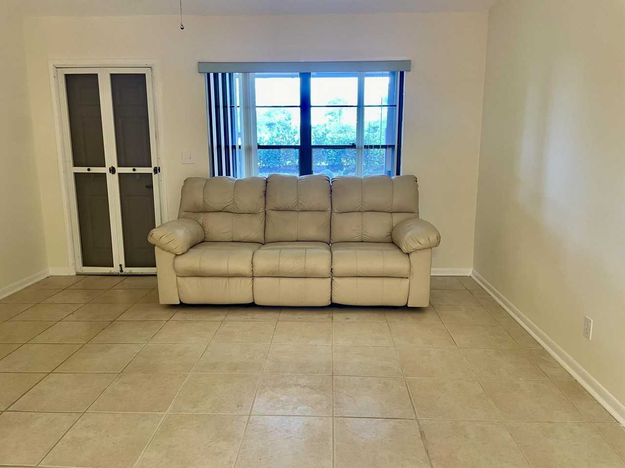 8094 Se Villa Cir - Photo 2 of 12