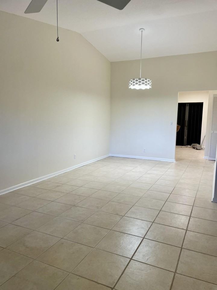 8094 Se Villa Cir - Photo 3 of 12