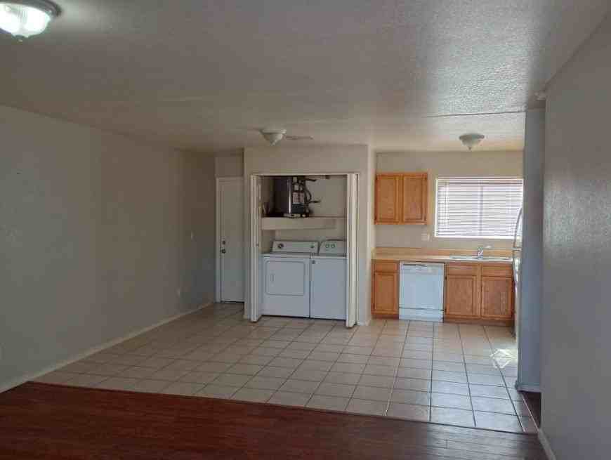 14340 S Durango Rd - Photo 2 of 10