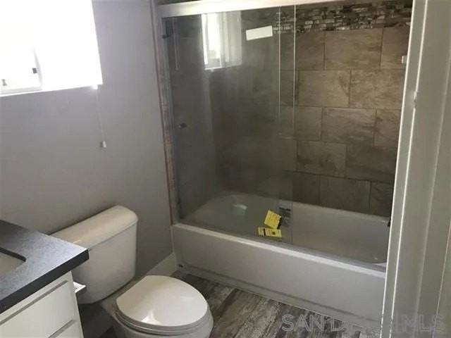 6670 Goodwin St - Photo 4 of 6