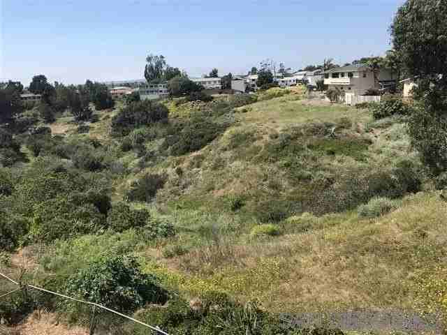 6670 Goodwin St - Photo 6 of 6