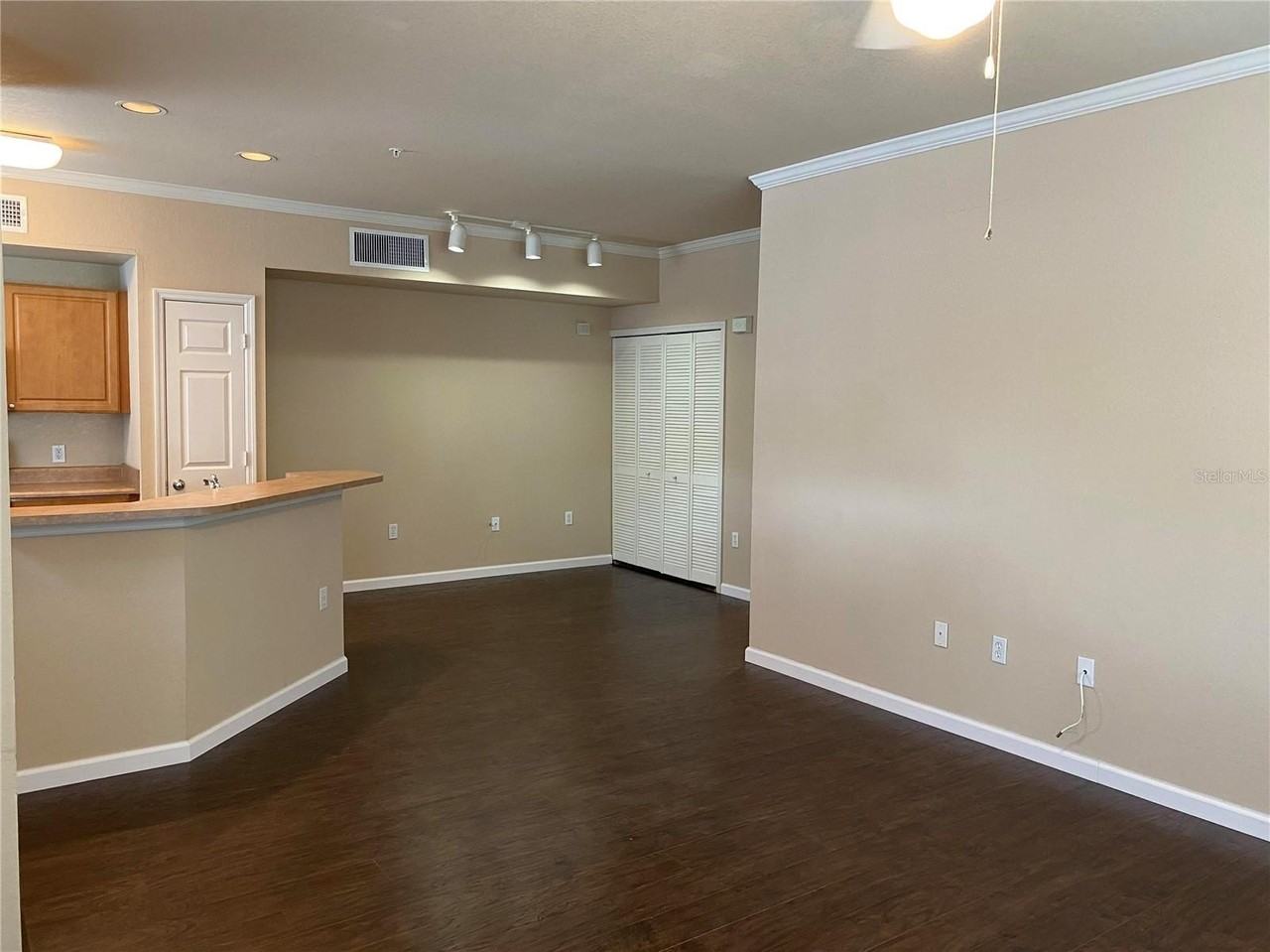 5550 Rosehill Rd #102 - Photo 3 of 10