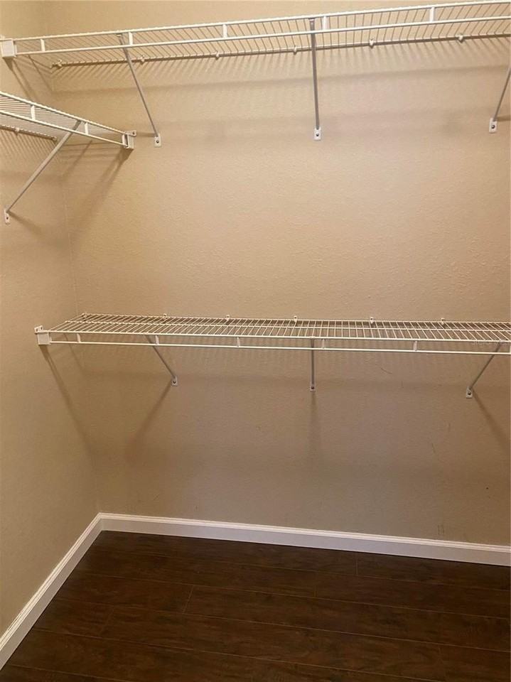 5550 Rosehill Rd #102 - Photo 7 of 10