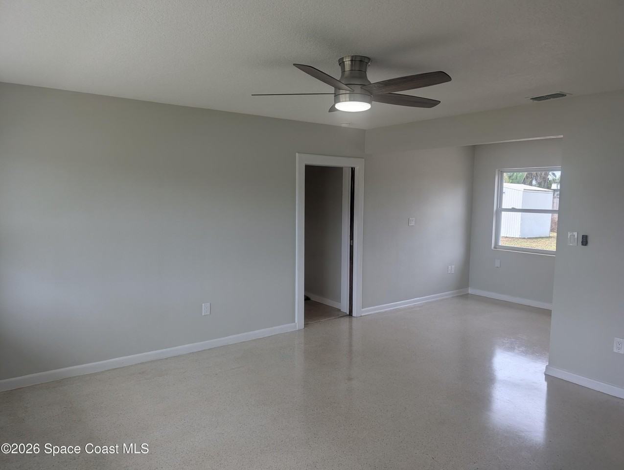 2026 Sarno Rd - Photo 4 of 19