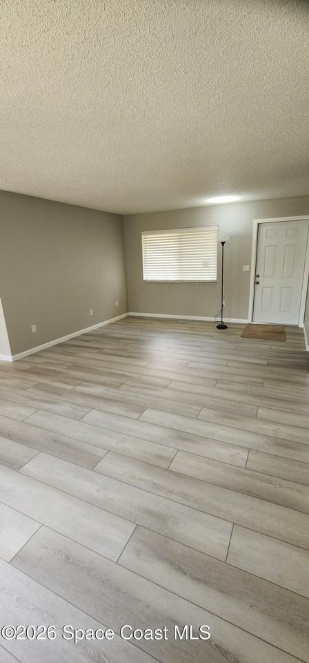 1480 Se Waco Blvd - Photo 4 of 16
