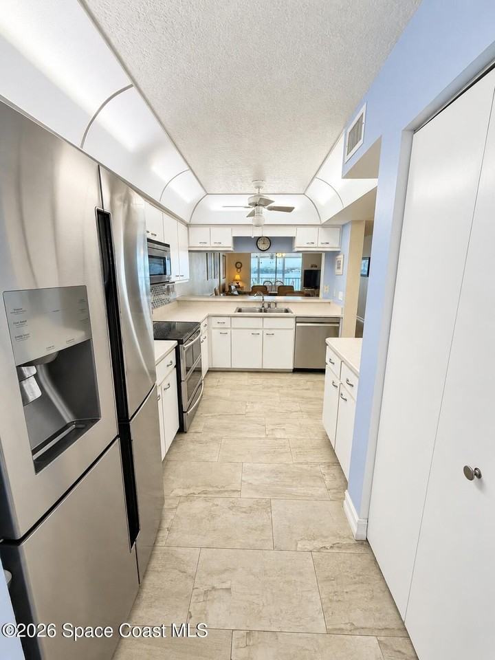 190 Pinellas Ln #207A - Photo 5 of 25